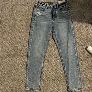 American Eagle Outfitters Light Blue Skinny Jeans